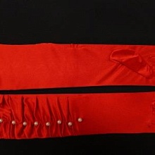 Перчатки атласные длинные с бусами  (3, красный)
